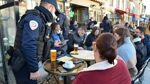 Opération contrôle du Pass sanitaire à Vannes, mercredi soir